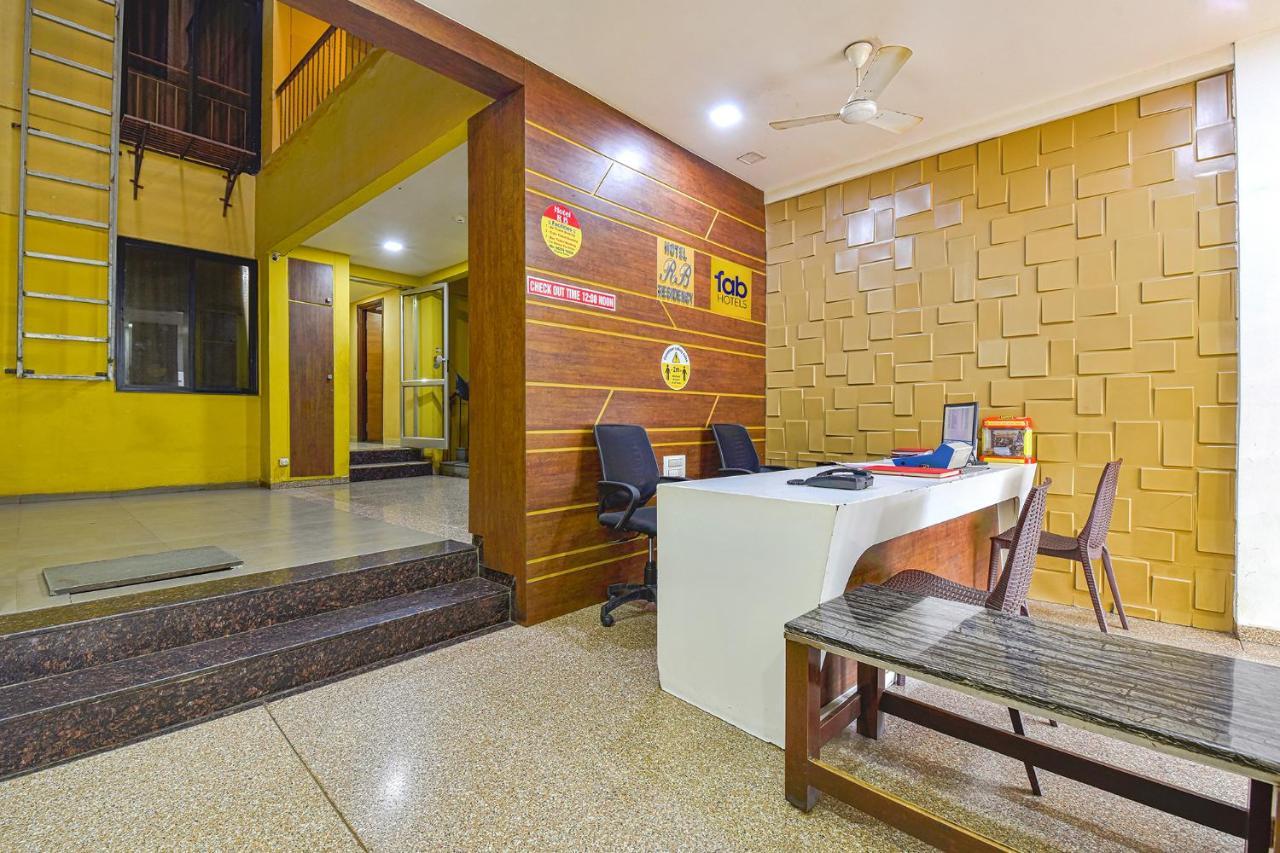 Fabhotel Rb Residency Сурат Экстерьер фото